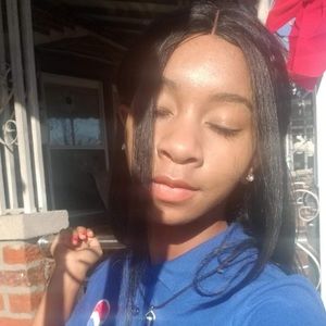 Meet your Posher, Brianna